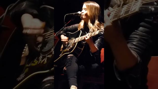 80's Mercedes- Maren Morris смотреть онлайн