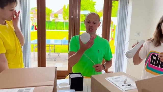 Открываем потерянные посылки по $50 смотреть онлайн