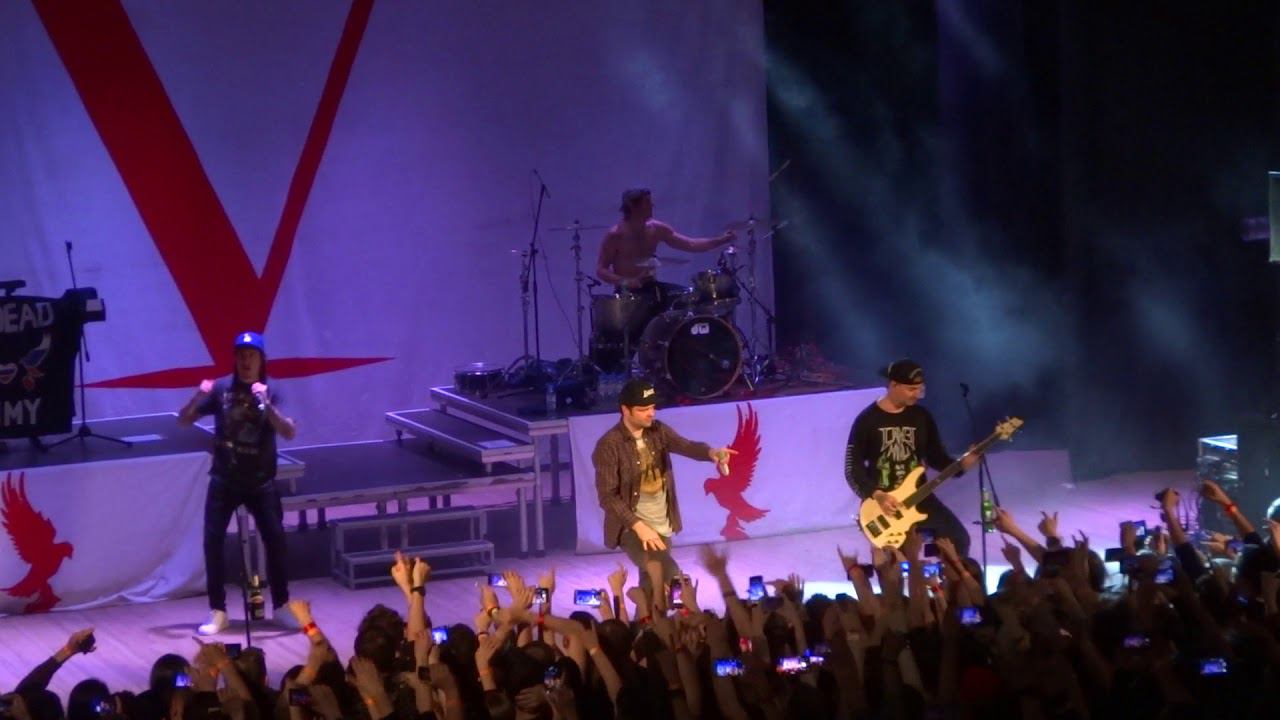 Hollywood Undead - Covers (Rostov 2018) смотреть онлайн