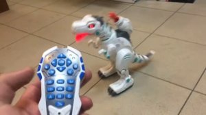 Yearoo E-Robot интерактивный динозавр с пультом