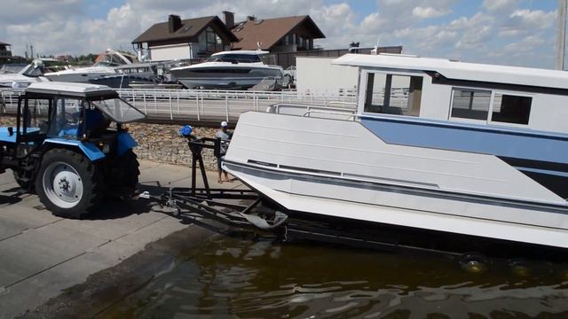 Спуск на воду Crossline 9 смотреть онлайн