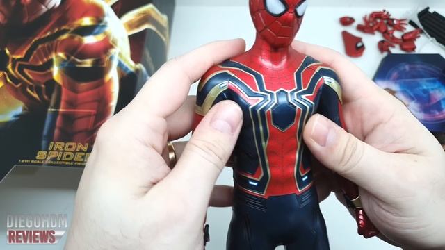 Hot Toys IRON SPIDER Infinity War Review BR / DiegoHDM смотреть онлайн