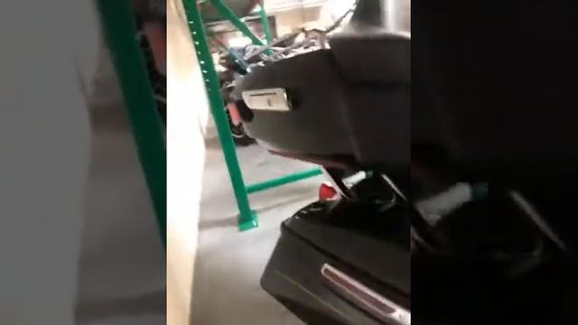 2017 Ultra Limited in Black Quartz смотреть онлайн