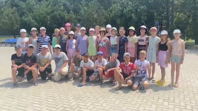 Воспитанники МЭЦ поздравили родителей с днем семьи, любви и верности. смотреть онлайн