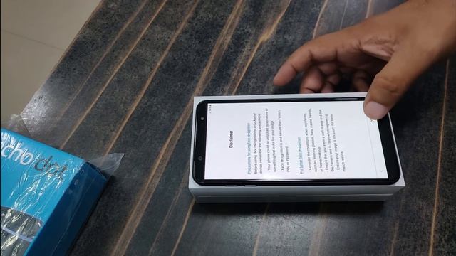 Samsung J8 Unboxing & alexa give away смотреть онлайн