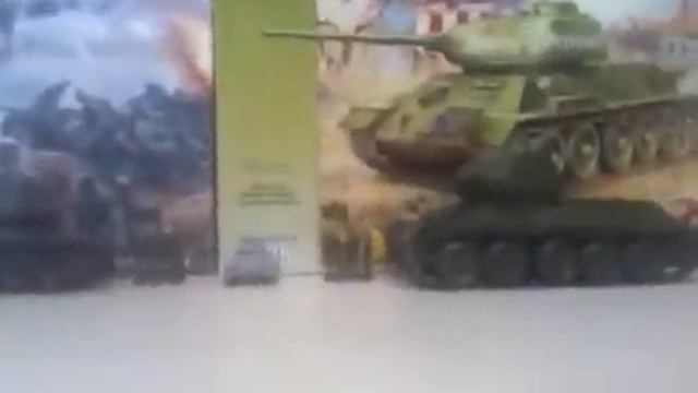 Обзор на новый фон + Т-34-85 (фирма) Zvezda смотреть онлайн