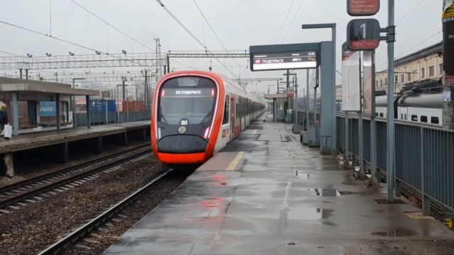 НОВЫЕ ЭЛЕКТРИЧКИ, ЛЮКС КАК В САМОЛЁТЕ смотреть онлайн