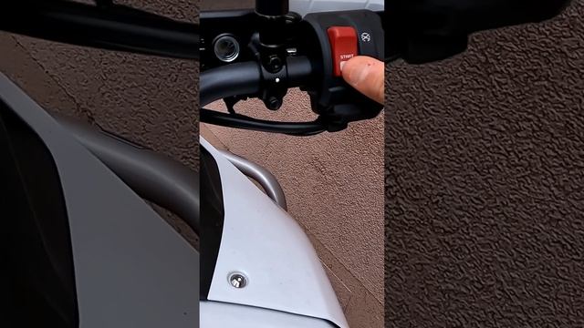 Honda XL750 TRANSALP - Winter Engine Start After 2 Months смотреть онлайн