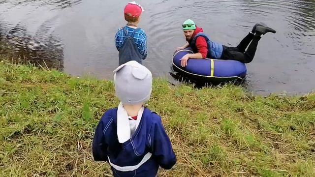 Как мы семьей ходили на пруд. Жизнь в деревне. смотреть онлайн