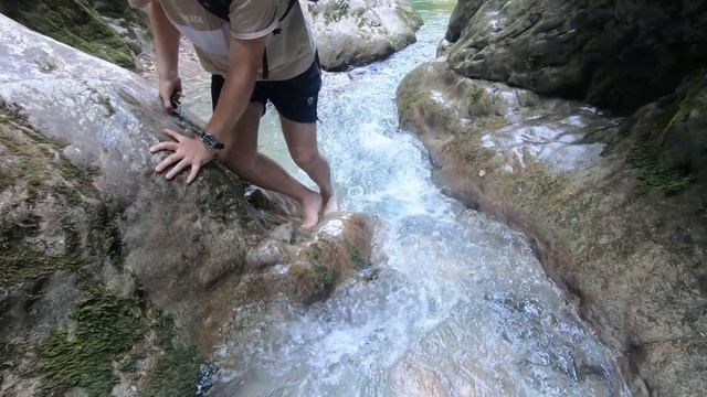 Гуамка или Гуамское ущелье летом пешком и тропа по Сухой балке смотреть онлайн