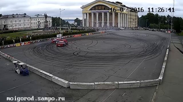 Дрифт на площади Кирова смотреть онлайн
