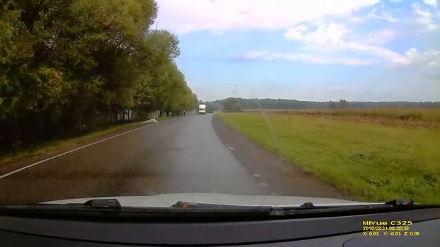 вот, новый поворот.... и мотор ревет... смотреть онлайн