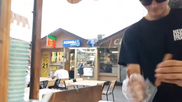 На Дерибасовскую на жареное тайское мороженое. смотреть онлайн