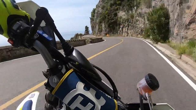 HUSQVARNA 701 On Board | LEOVINCE