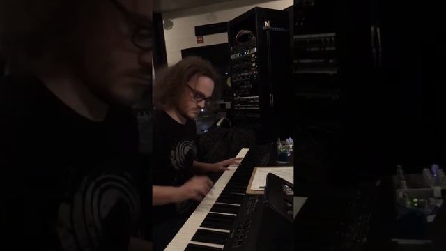 Gravity Well - Divinity Torn to Shreds смотреть онлайн