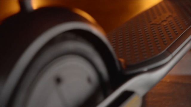 Segway-Ninebot F2 series 電動滑板車 Show Off video смотреть онлайн