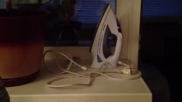 Утюг на подоконнике смотреть онлайн