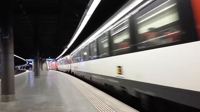 Zurich Flughafen Hauptbahnhof смотреть онлайн