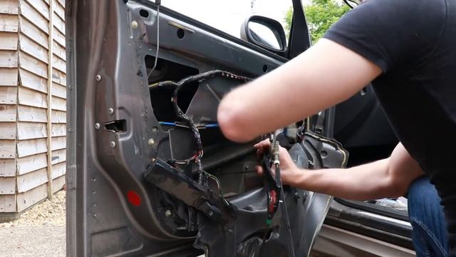 Saab 9 3 Electric window repair - Power window repair - Glass / Motor / Mechanism replacement. смотреть онлайн