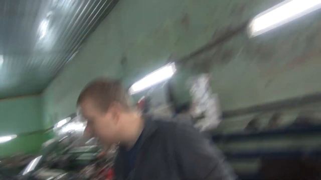 Новые, строгие передние фары на ВАЗ 2114.Тюнинг переднего бампера и установка губы.Строгий видок. смотреть онлайн