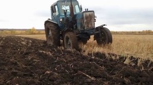 Мтз 80 и 82 на пахоте полей 2018