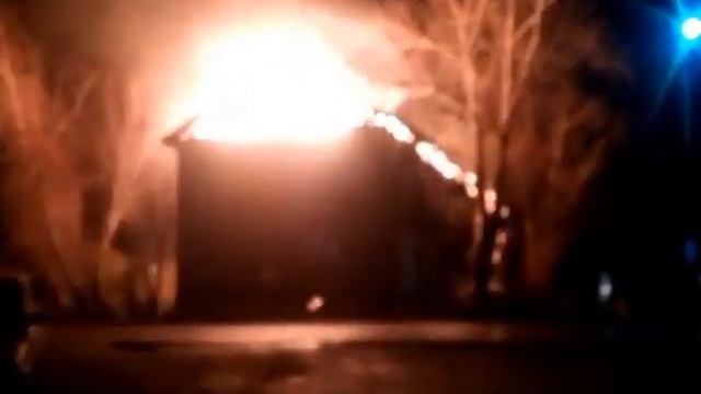 Пожар по ул Пушкина в Тайшете 30 09 2017 смотреть онлайн