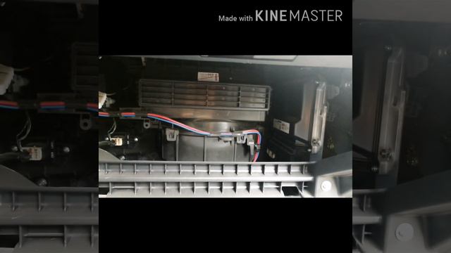 طريقة تغير فلتر تبريد متشوبيشي how to change the conditioner filter for Mitsubishi L200 смотреть онлайн