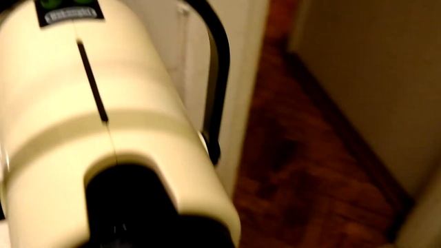 Обзор капсульной кофемашины Nespresso Inissia смотреть онлайн