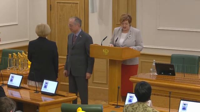 Церемония награждения лауреатов XII Национальной премии "Золотой медвежонок" 22.04.22 смотреть онлайн