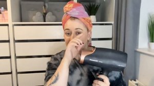 The Vivids Garnier Color Sensation Hair Dye / Testing & Reviewing Hair Dye / Dyeing My Hair Silver