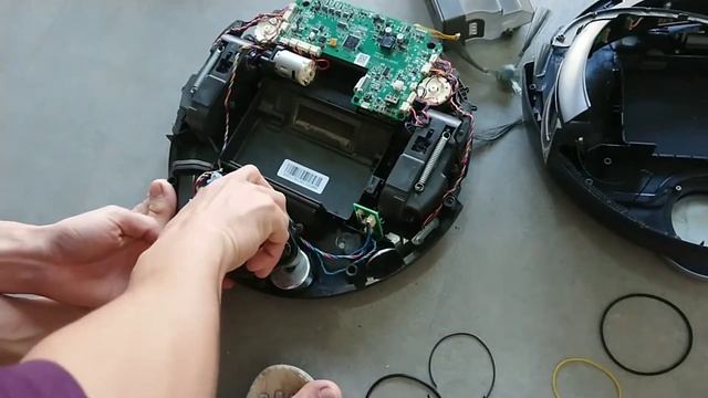 ECOVACS DEEBOT DE53/ DE55 (OZMO 901) Disassembly, fix Error: LDS Malfunction смотреть онлайн