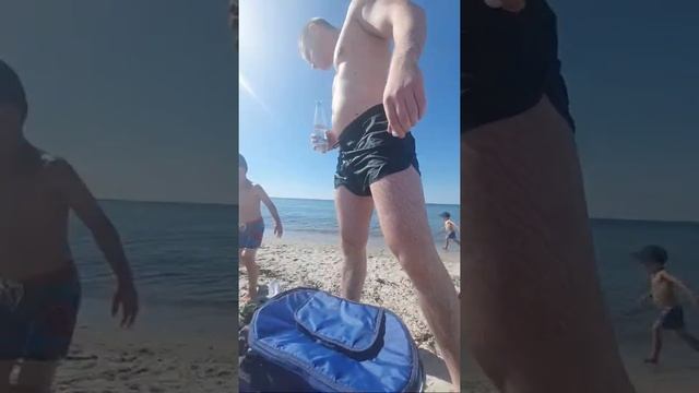 Lets Play /Sea Side