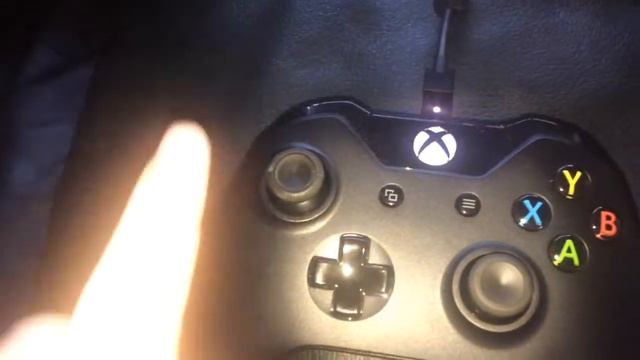 How to flick the left stick up on an Xbox one controller смотреть онлайн