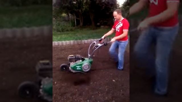 Демонстрация работы мотоблока Vario смотреть онлайн