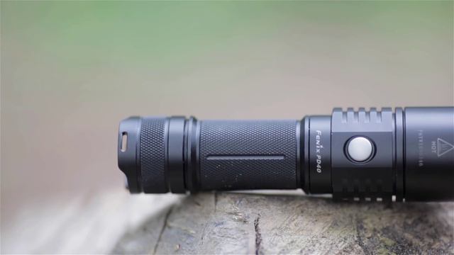 Fenix PD40, мощный и компактный фонарь - обзор от Fonarik.com смотреть онлайн