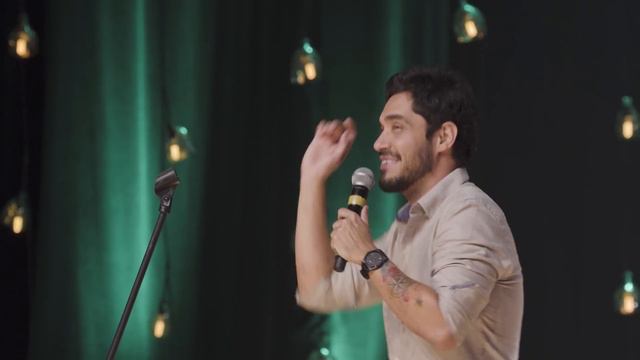 Diogo Almeida - Vida de Professor (Especial de Comédia) смотреть онлайн