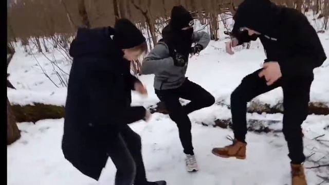 Этот танец троих, подходит под любую музыку??? смотреть онлайн