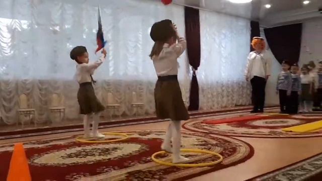 Утренник в детсаду 2 День защитника отечества смотреть онлайн