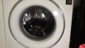Quick 40' : Samsung Ecobubble WF80F5U4W Washing Machine.
