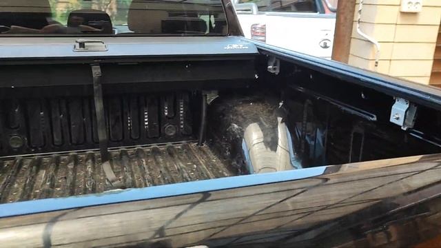 Крышка кузова роллета на пикап Mitsubishi L200 2022 года смотреть онлайн