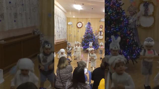 Танец зайчиков смотреть онлайн