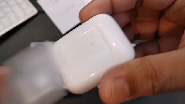 Airpods Orignal vs Copy vs 1 vs 2 AAA+ Quality Deep Details and review before buying watch Video смотреть онлайн
