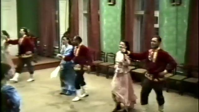 "Чухломская городская кадриль" смотреть онлайн