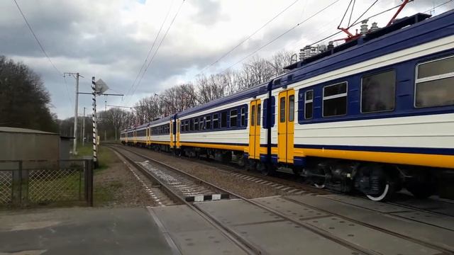 "Видео от подписчика" Перегонка ЭР9М-530 смотреть онлайн