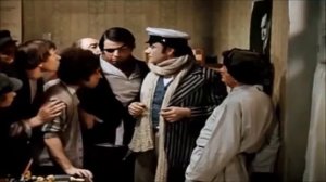 Скучно, девушки...