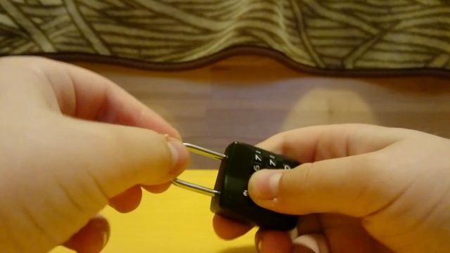 Как менять код на кодовом замке.