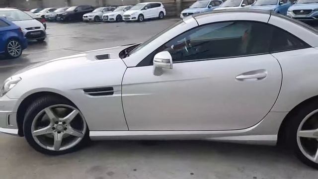2015 Mercedes-Benz SLK Class SLK Class 1.8L смотреть онлайн