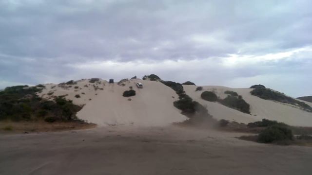 Two rocks Part=2 ( perth afghans 4 mitsubishi challenger) смотреть онлайн