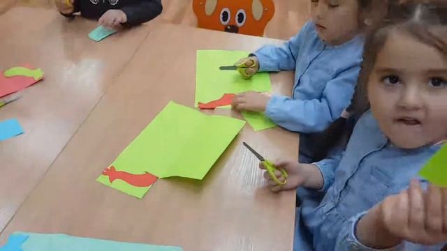 Один день в детском саду. Поделка из бумаги. Павлин