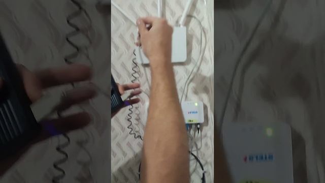 Кабель для роутера. Інвертор. 1usb 2виходи 9/12v смотреть онлайн